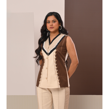 Load image into Gallery viewer, Brown V-Neck Lace-Up Co-ord