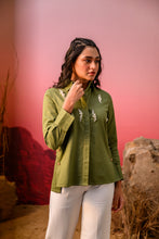 Load image into Gallery viewer, The Pearly Shirt