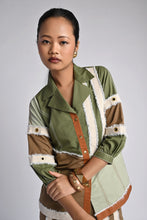 Load image into Gallery viewer, Tierra Mosaic Shirt