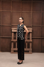 Load image into Gallery viewer, ECLIPSE CUTOUT TROUSERS
